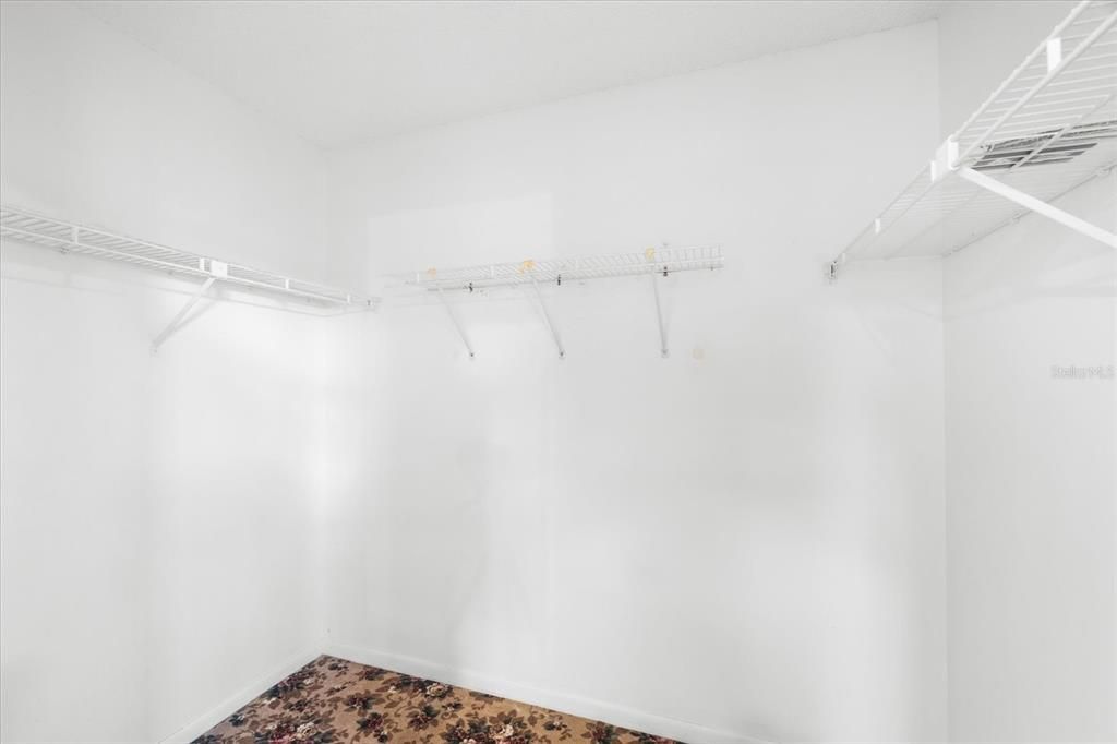 Active With Contract: $450,000 (3 beds, 2 baths, 1865 Square Feet)