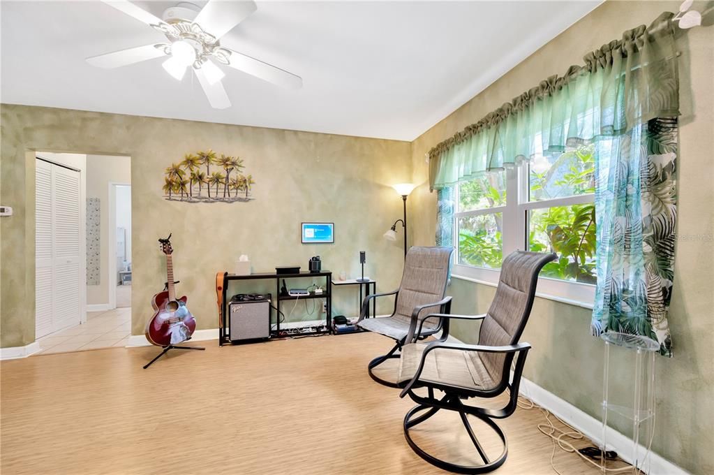 Close enough to the bay to feel the fresh sea breeze air and combined with these mature shade trees, even summer in Florida is enjoyable in this backyard.