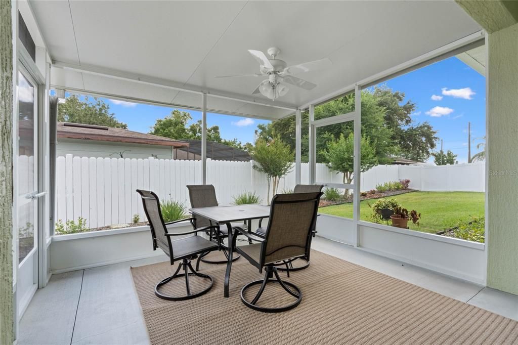 Lovely Screened Lanai