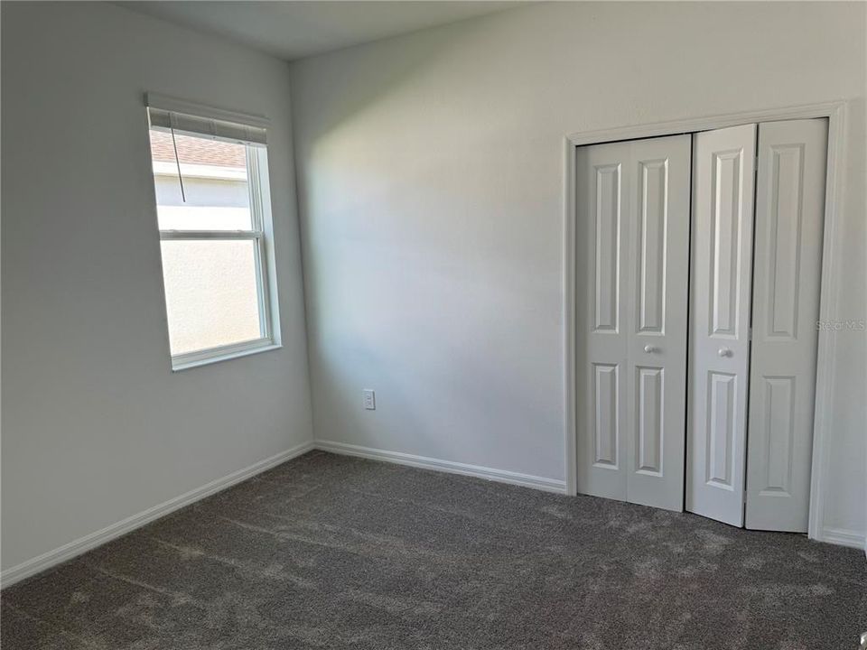 For Rent: $1,850 (3 beds, 2 baths, 1805 Square Feet)