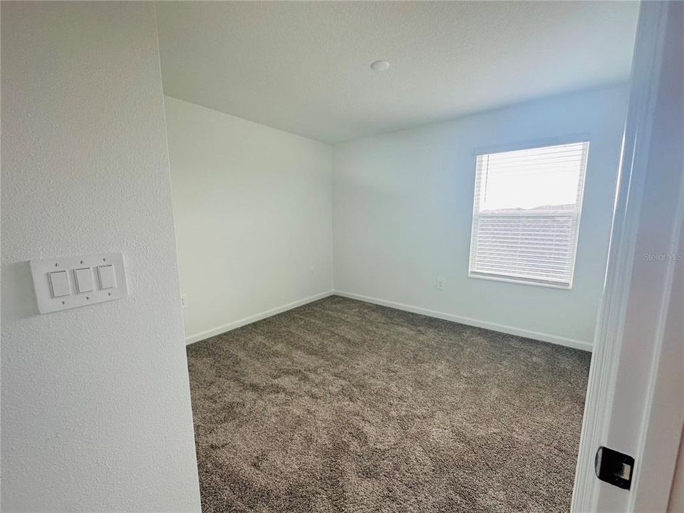 For Rent: $2,500 (3 beds, 2 baths, 1755 Square Feet)