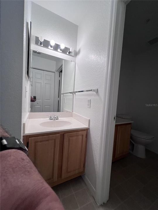 For Rent: $2,050 (3 beds, 2 baths, 1296 Square Feet)