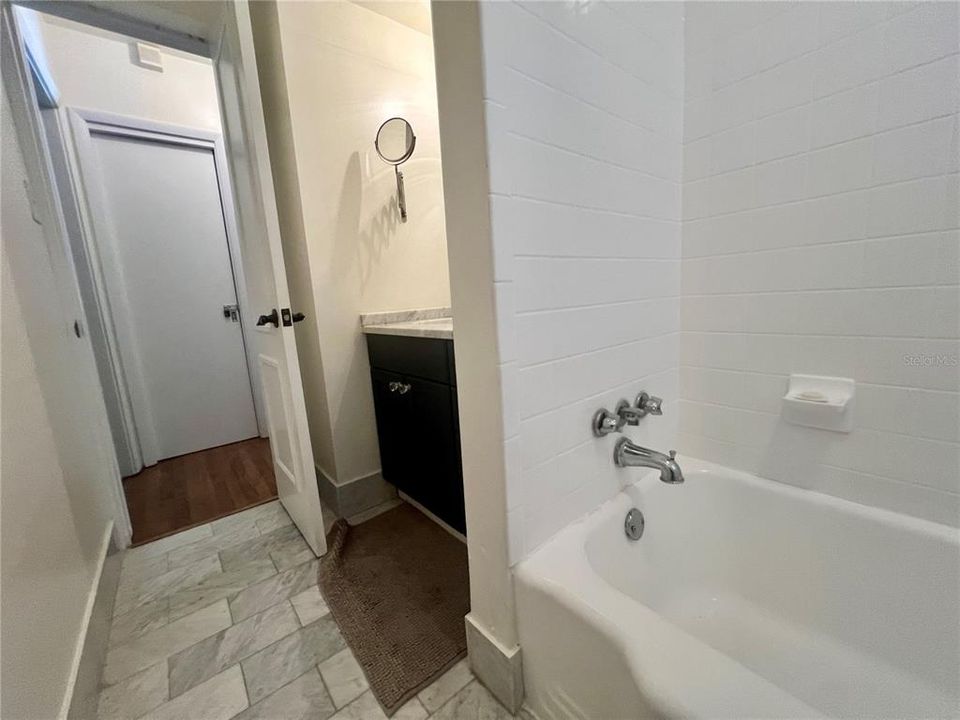Недавно арендовано: $3,500 (2 спален, 2 ванн, 1000 Квадратных фут)