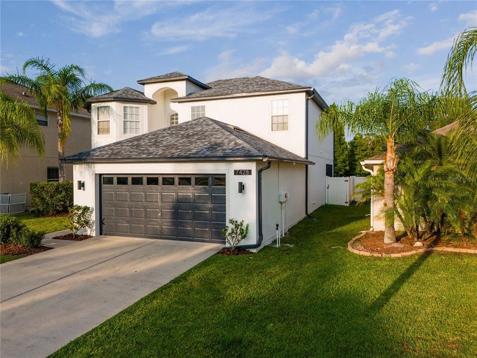 Active With Contract: $455,000 (4 beds, 3 baths, 2499 Square Feet)