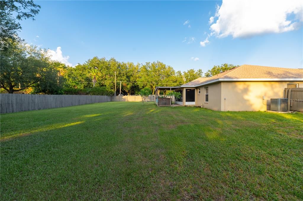 For Sale: $480,000 (3 beds, 2 baths, 1942 Square Feet)