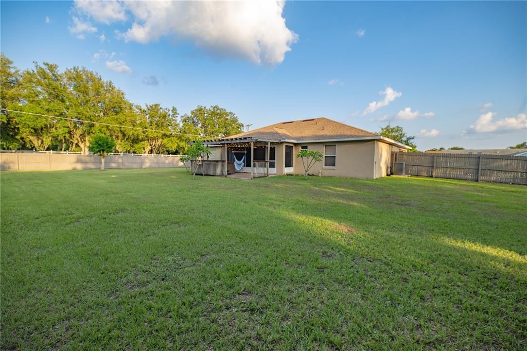 For Sale: $480,000 (3 beds, 2 baths, 1942 Square Feet)