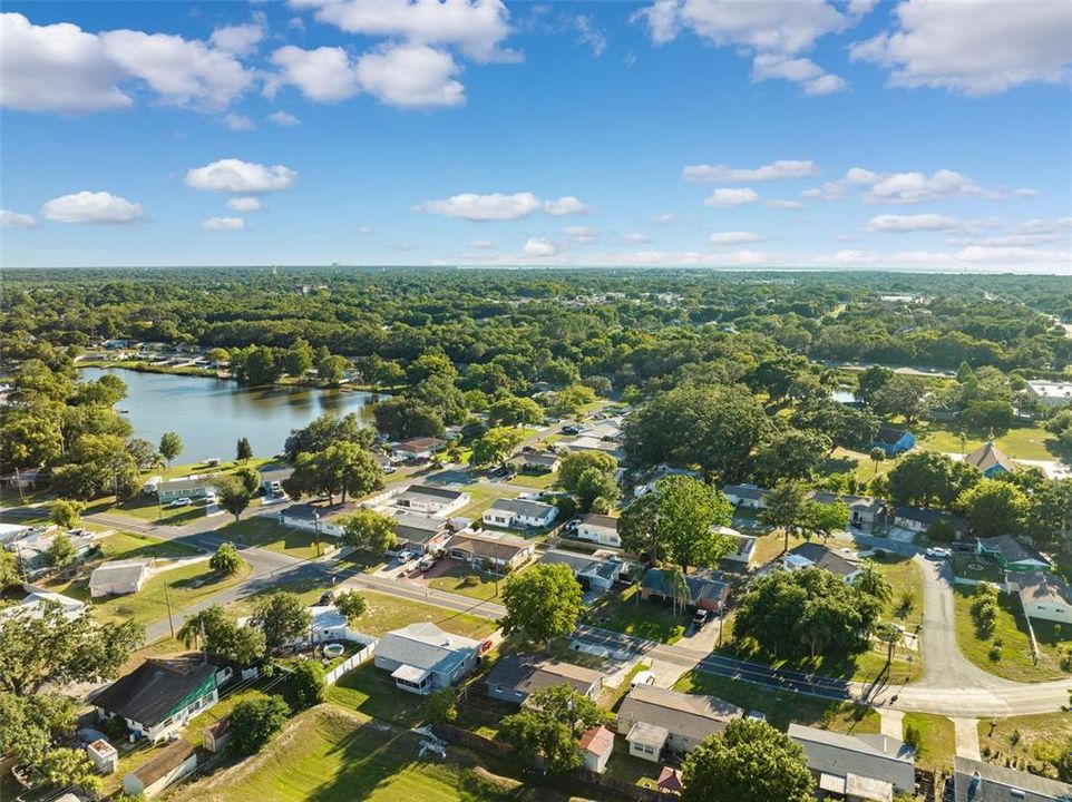 For Sale: $318,000 (3 beds, 2 baths, 1600 Square Feet)