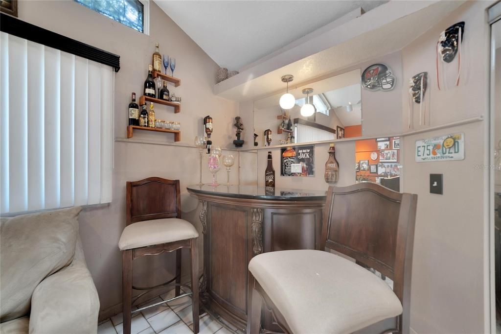 For Sale: $360,000 (3 beds, 2 baths, 1416 Square Feet)