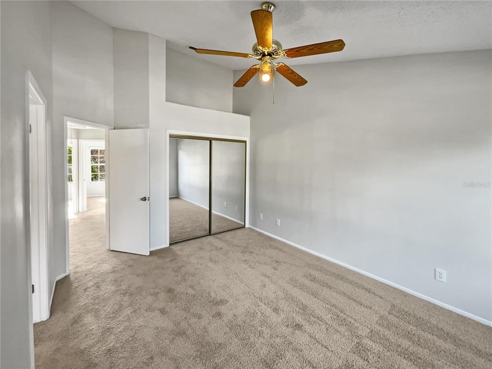 Active With Contract: $285,000 (3 beds, 2 baths, 1395 Square Feet)