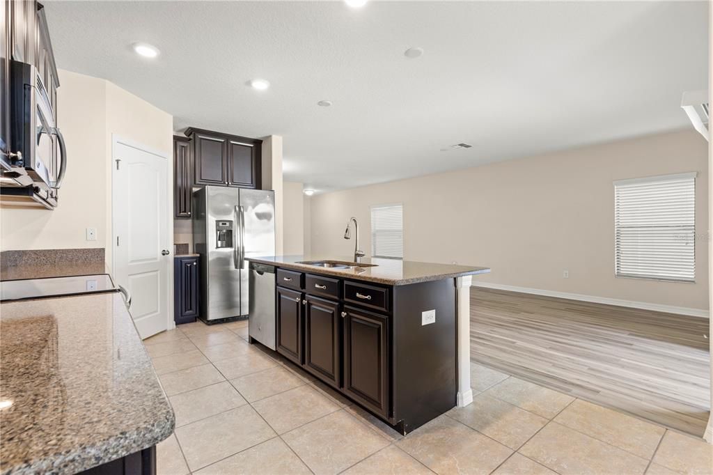 For Sale: $419,990 (4 beds, 2 baths, 2146 Square Feet)