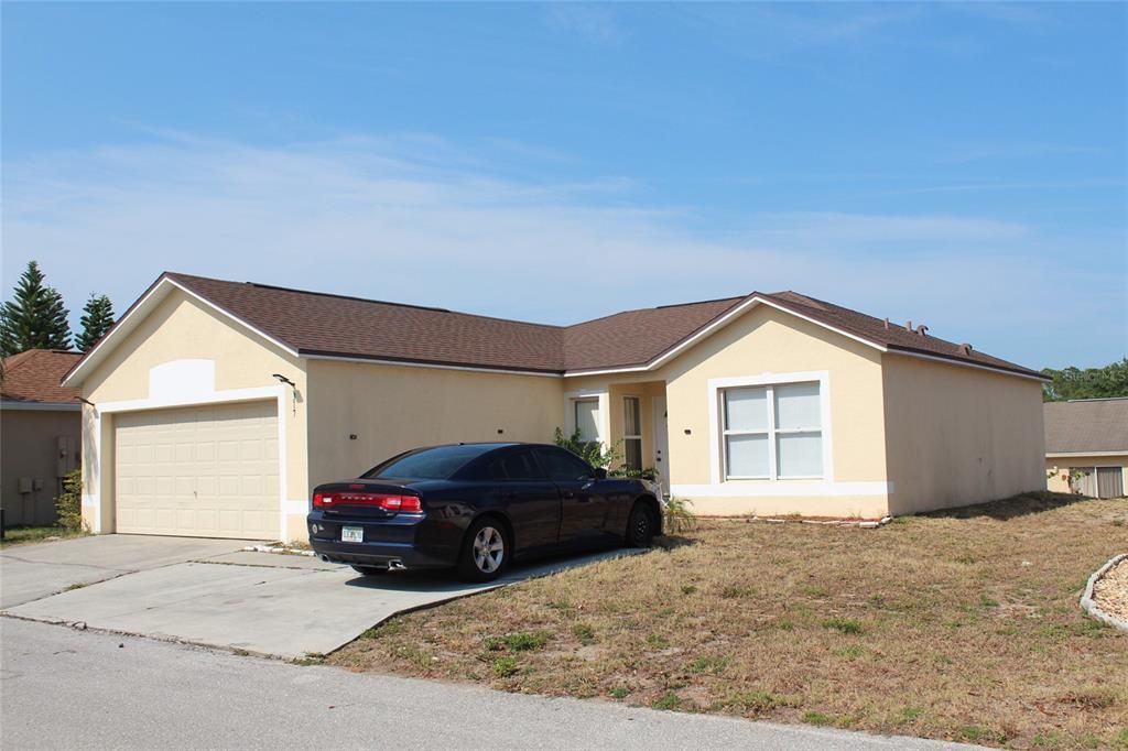 For Sale: $327,995 (3 beds, 2 baths, 1404 Square Feet)