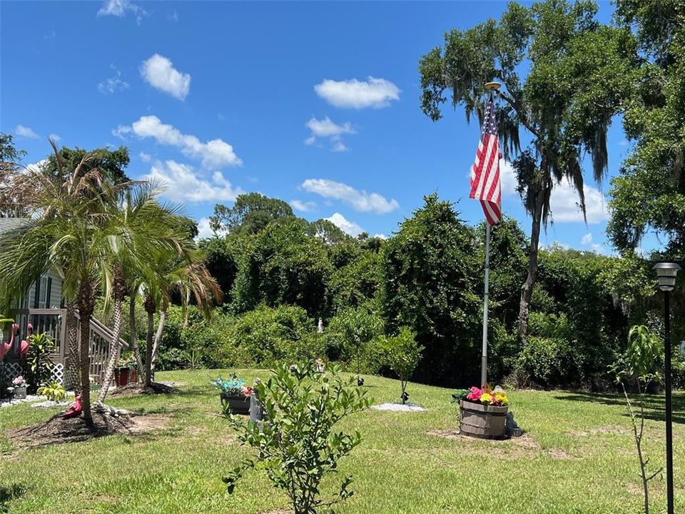 Active With Contract: $229,900 (3 beds, 2 baths, 1560 Square Feet)