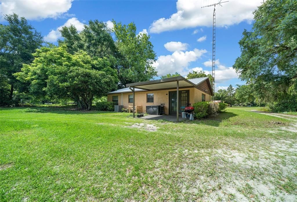 Active With Contract: $289,900 (3 beds, 2 baths, 1120 Square Feet)