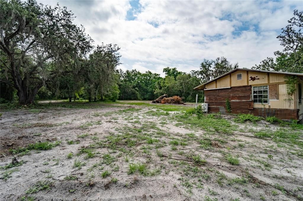 For Sale: $1,250,000 (3 beds, 2 baths, 1981 Square Feet)