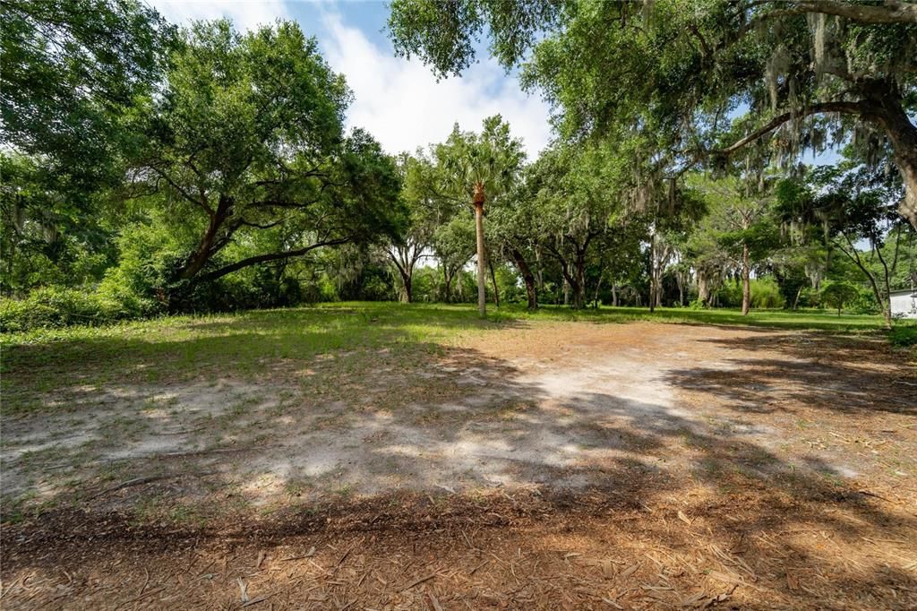 For Sale: $1,250,000 (3 beds, 2 baths, 1981 Square Feet)