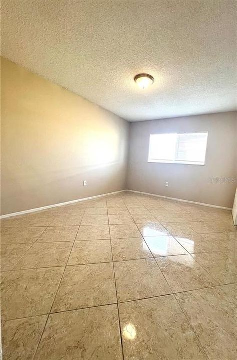 Active With Contract: $1,525 (2 beds, 2 baths, 1005 Square Feet)