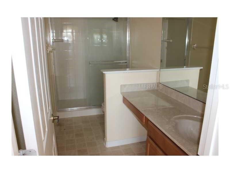 For Rent: $2,100 (3 beds, 2 baths, 1516 Square Feet)