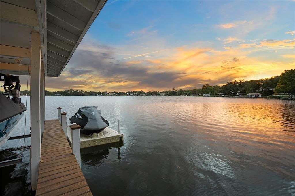 Active With Contract: $3,250,000 (3 beds, 2 baths, 2914 Square Feet)