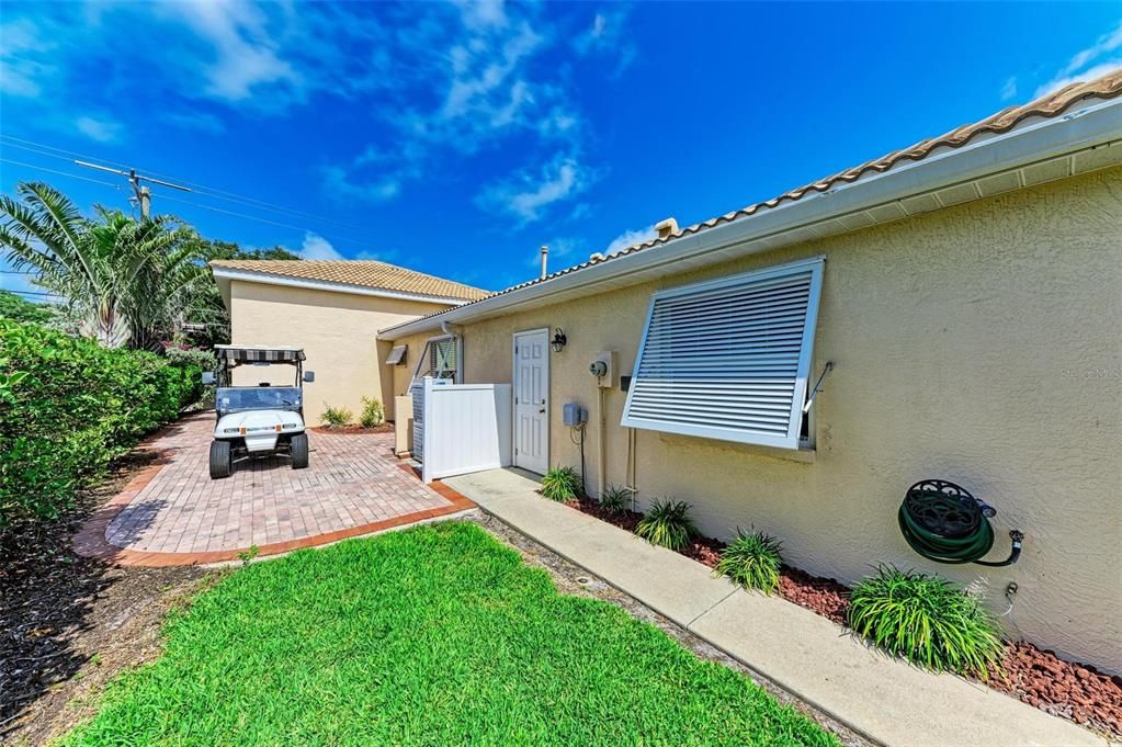 For Sale: $1,750,000 (3 beds, 3 baths, 2614 Square Feet)