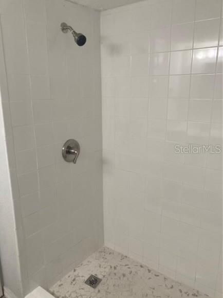 For Rent: $1,250 (1 beds, 1 baths, 496 Square Feet)