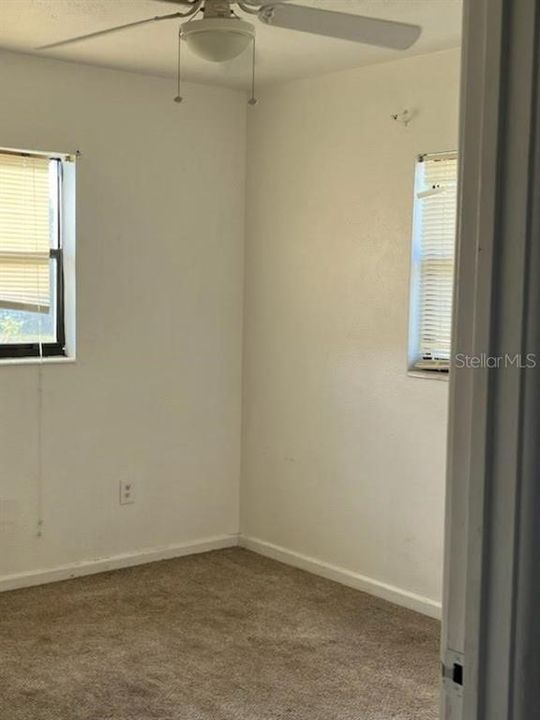 For Sale: $260,777 (2 beds, 1 baths, 1056 Square Feet)