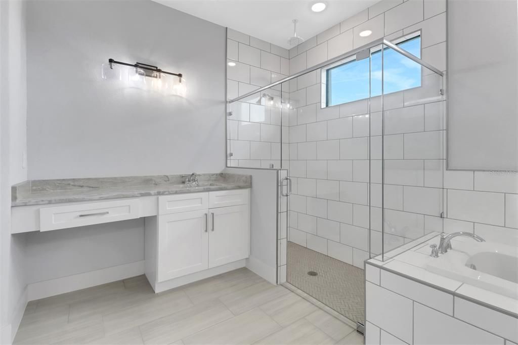 For Sale: $759,900 (3 beds, 2 baths, 1815 Square Feet)