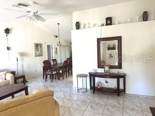 En Venta: $315,000 (2 camas, 2 baños, 1595 Pies cuadrados)