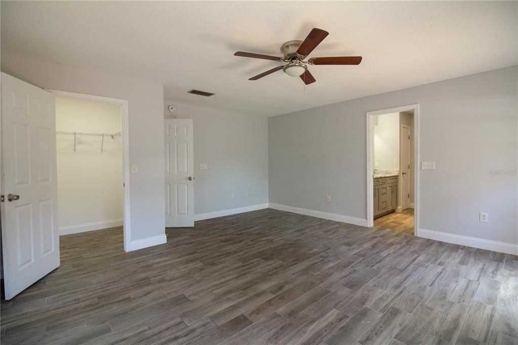 Active With Contract: $2,200 (3 beds, 2 baths, 1867 Square Feet)