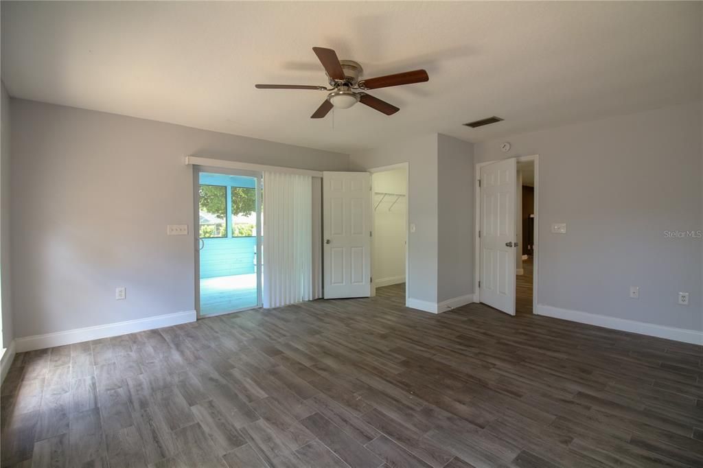 Active With Contract: $2,200 (3 beds, 2 baths, 1867 Square Feet)