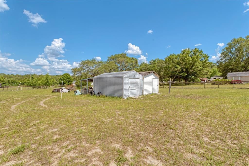 Active With Contract: $270,000 (3 beds, 2 baths, 1620 Square Feet)