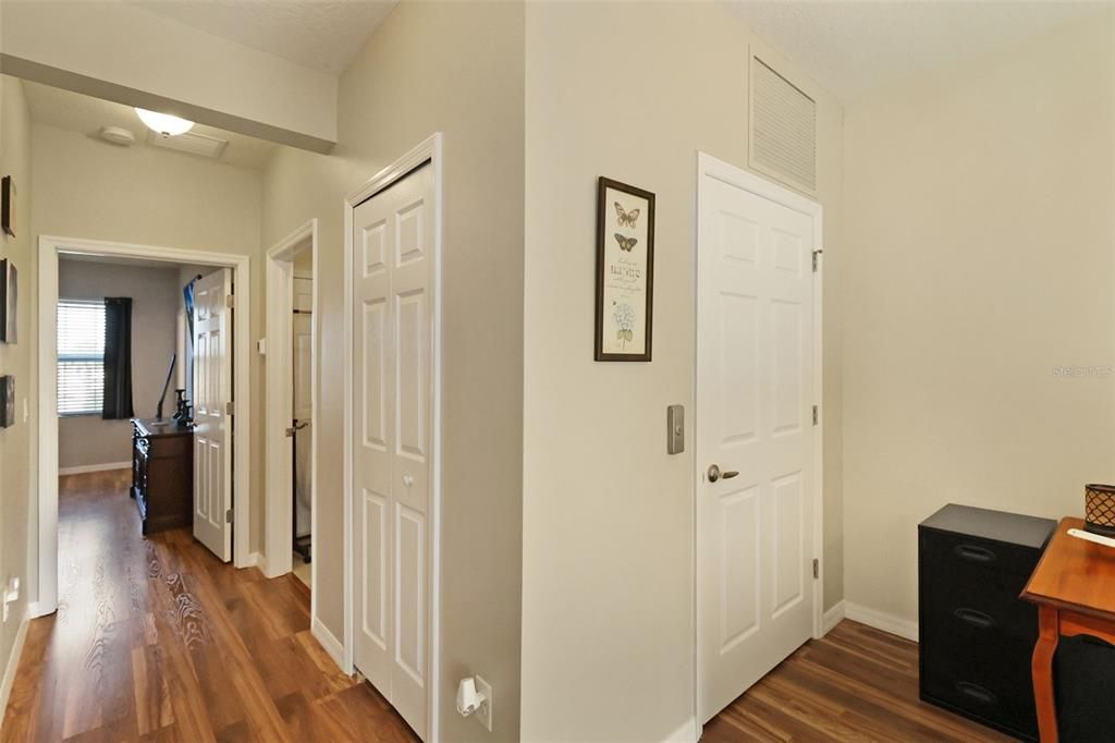 For Sale: $340,000 (2 beds, 2 baths, 1542 Square Feet)
