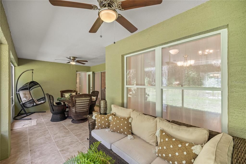 Active With Contract: $460,000 (4 beds, 3 baths, 2422 Square Feet)