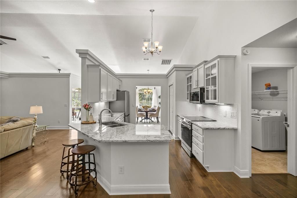 Active With Contract: $460,000 (4 beds, 3 baths, 2422 Square Feet)