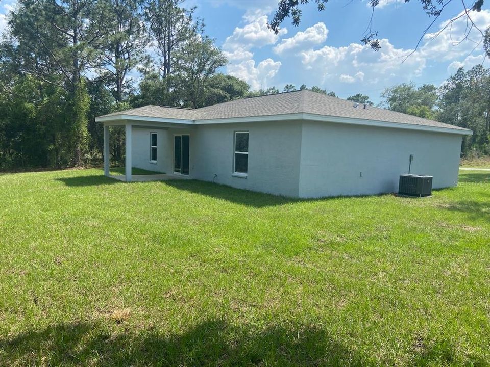 Active With Contract: $254,900 (3 beds, 2 baths, 1405 Square Feet)