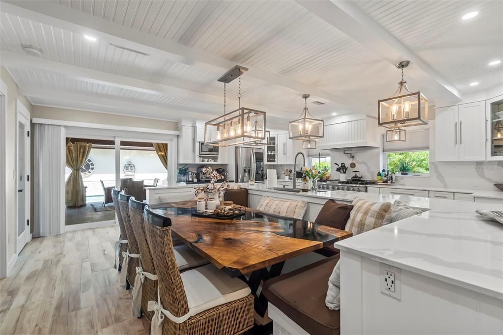 Dining room ready for large family