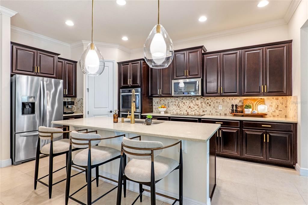 Active With Contract: $969,000 (4 beds, 3 baths, 3446 Square Feet)