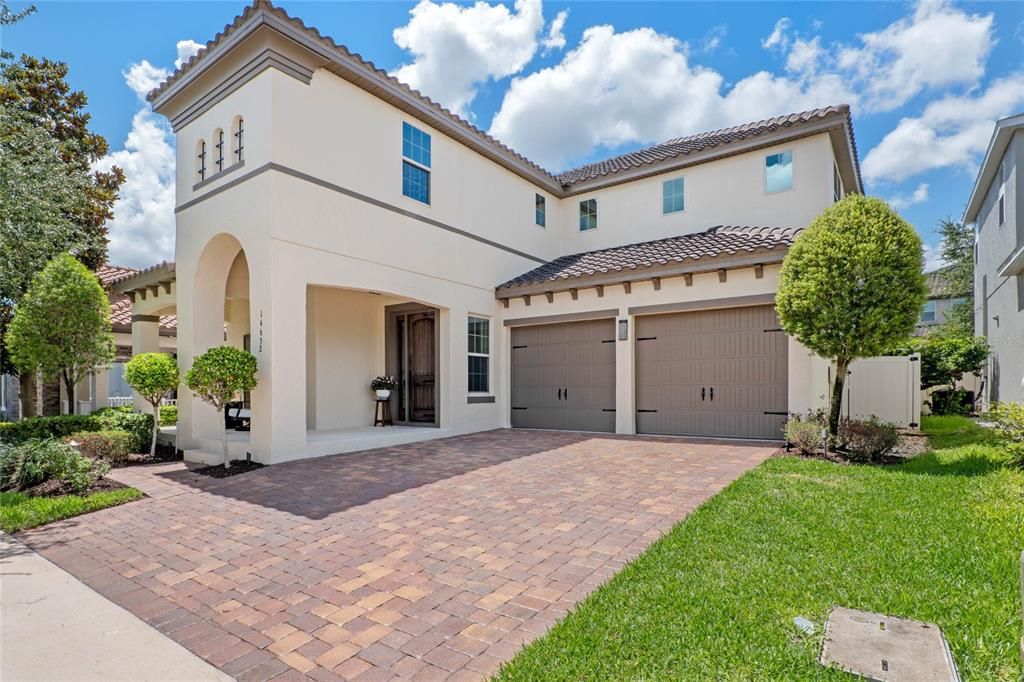 Active With Contract: $969,000 (4 beds, 3 baths, 3446 Square Feet)