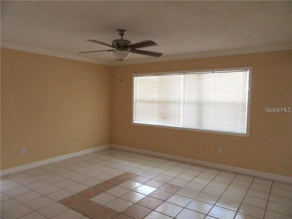 For Rent: $2,600 (3 beds, 2 baths, 2067 Square Feet)