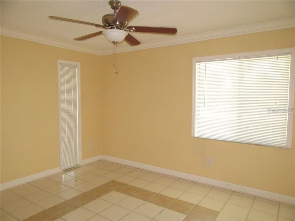 For Rent: $2,600 (3 beds, 2 baths, 2067 Square Feet)