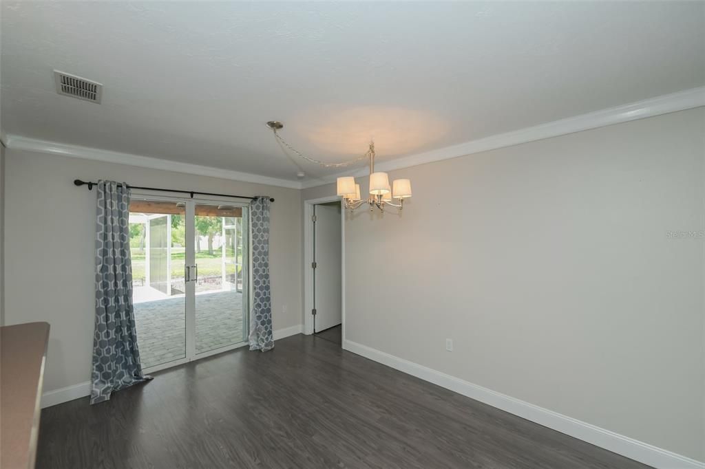 Active With Contract: $2,695 (3 beds, 2 baths, 2270 Square Feet)