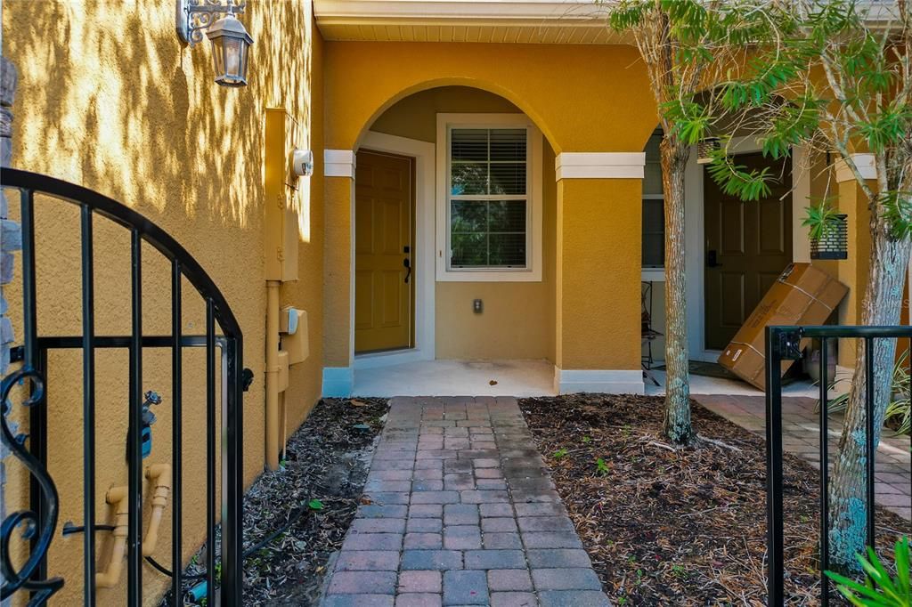 Recently Sold: $329,900 (3 beds, 2 baths, 1524 Square Feet)