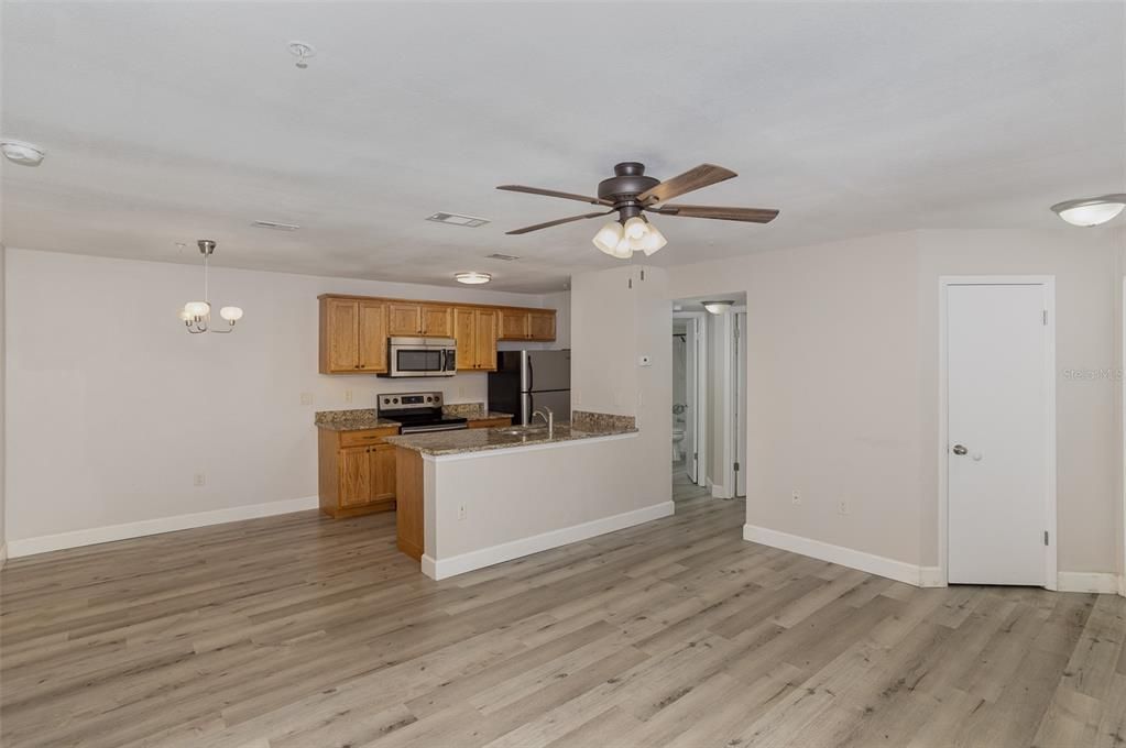 For Rent: $1,545 (2 beds, 2 baths, 982 Square Feet)