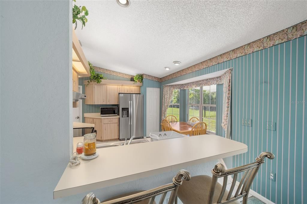 Dining area and Bay Window