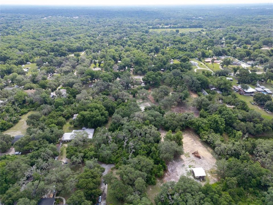 En Venta: $1,250,000 (9.40 acres)