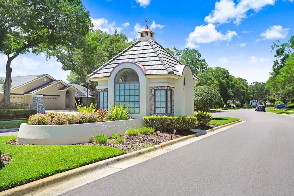 Active With Contract: $650,000 (3 beds, 2 baths, 2316 Square Feet)