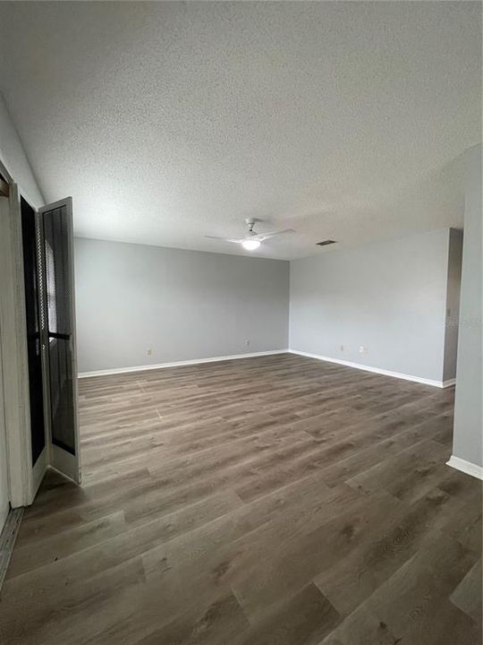 For Rent: $1,600 (2 beds, 2 baths, 984 Square Feet)