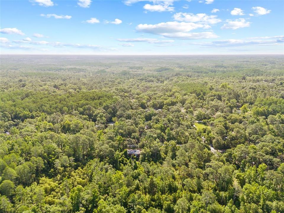 На продажу: $40,000 (0.35 acres)