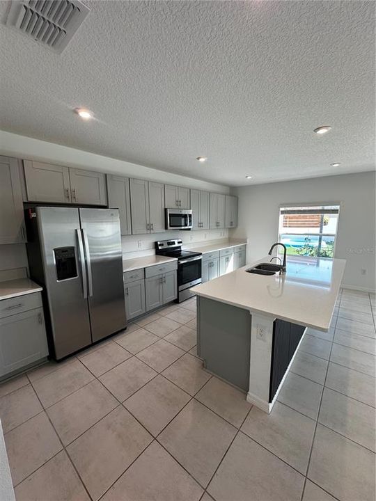 Active With Contract: $2,950 (4 beds, 2 baths, 2423 Square Feet)