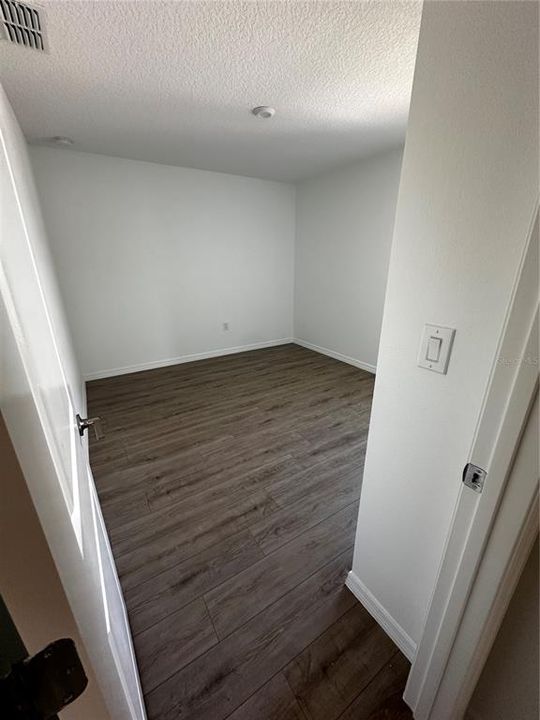 Active With Contract: $2,950 (4 beds, 2 baths, 2423 Square Feet)