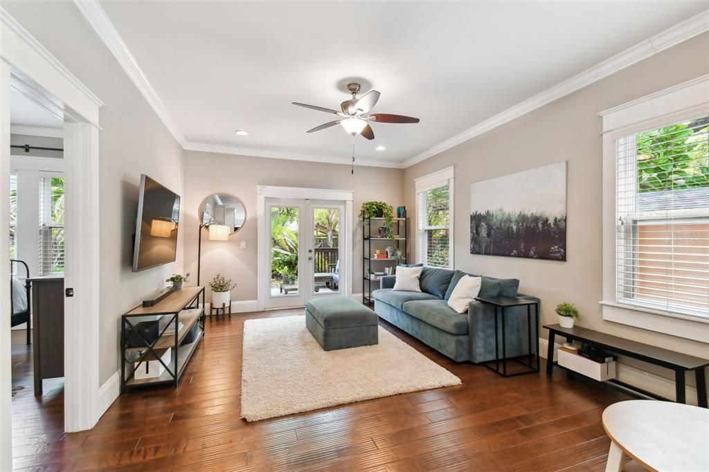 Active With Contract: $579,000 (3 beds, 2 baths, 1540 Square Feet)